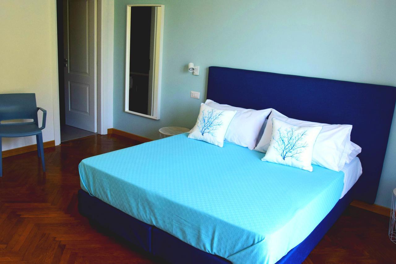 And Sea View Flats Apartment *